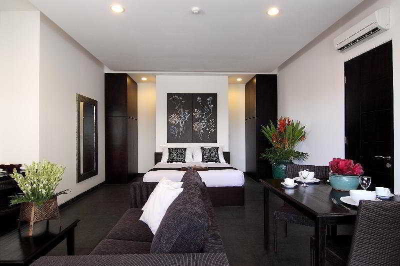 Swiss-Belcourt Sunset Aparthotel Seminyak Exterior foto